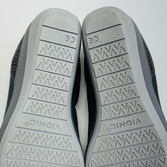 Vionic Gray and Silver Slip-On Flats - Picture 12 of 16